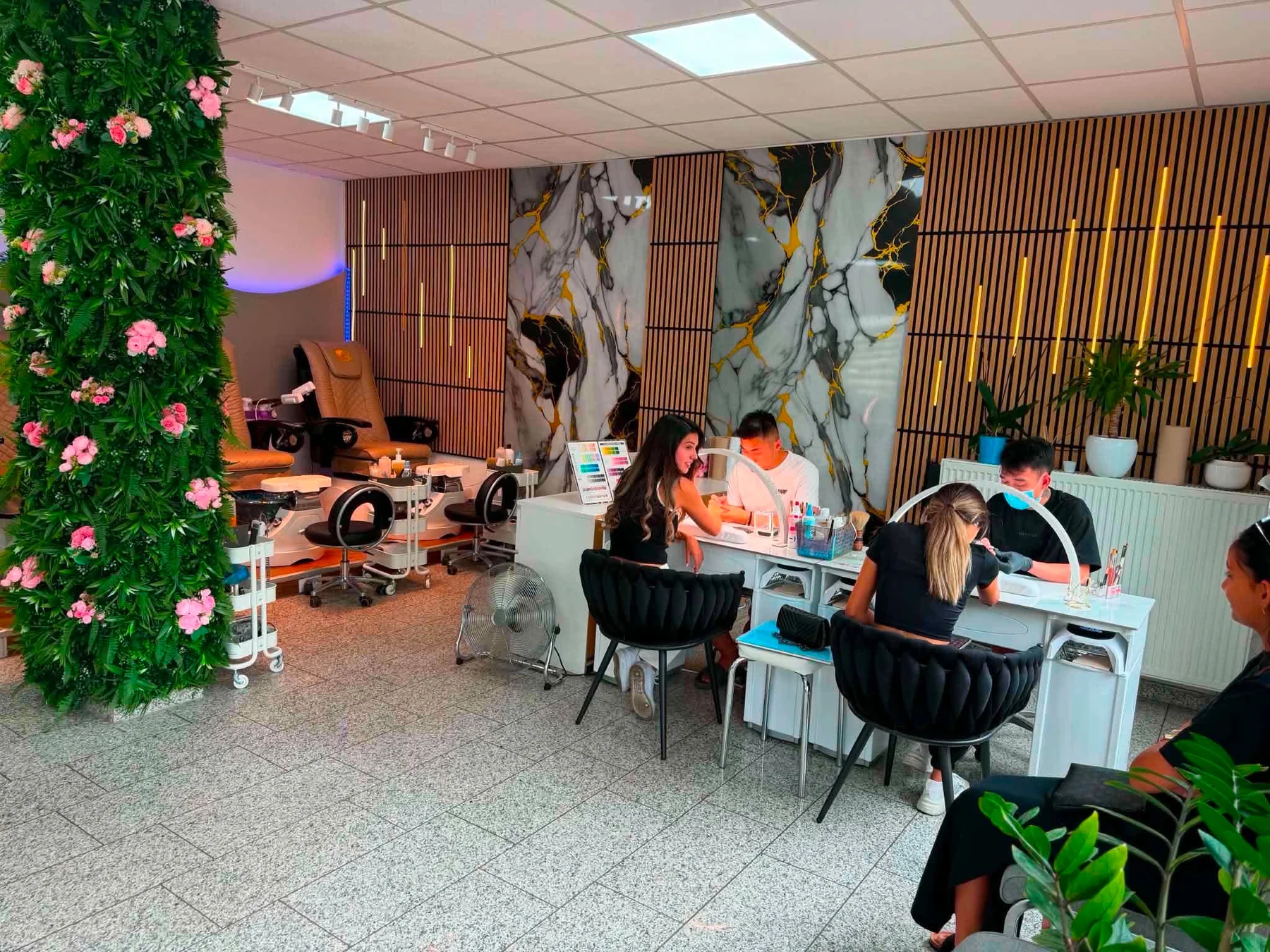 Beauty Studio Impression bei Elly Nails Frankfurt Ostend