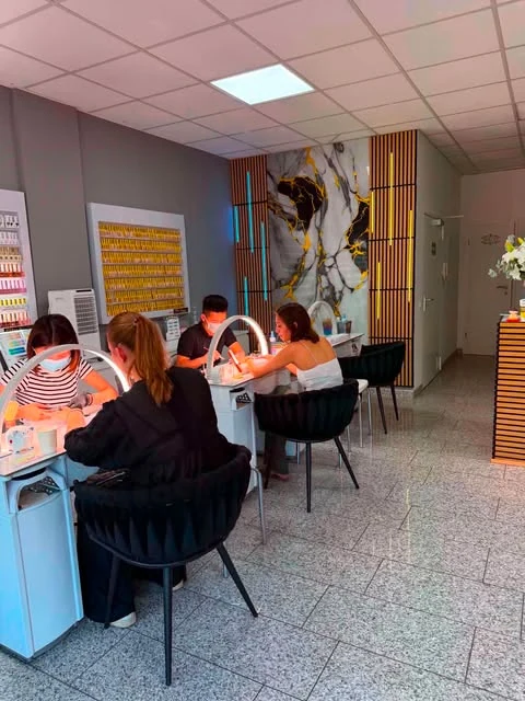 Studio Detail bei Elly Nails nahe der EZB in Frankfurt